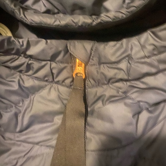 Lululemon jacket - Picture 4 of 5